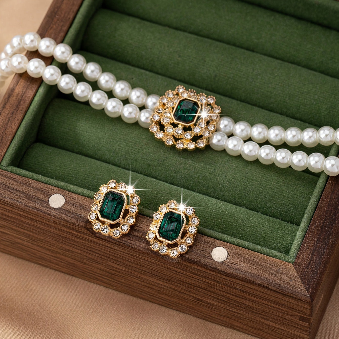Kendra | Premium 14k Gold Jewelry Set