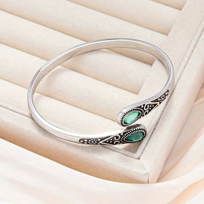 Ulenka | Premium 14k White Gold Bracelet